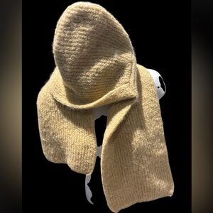 EATON Cozy Beige Hooded  Wool Scarf